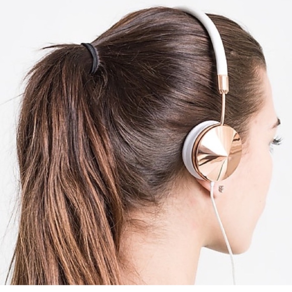 Frends Layla Rose Gold Wired Headphones